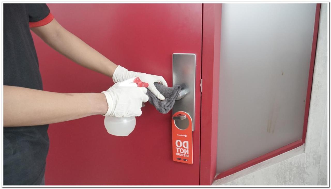 Reddoorz Plus Near Chadstone Mall Бекаси Екстериор снимка